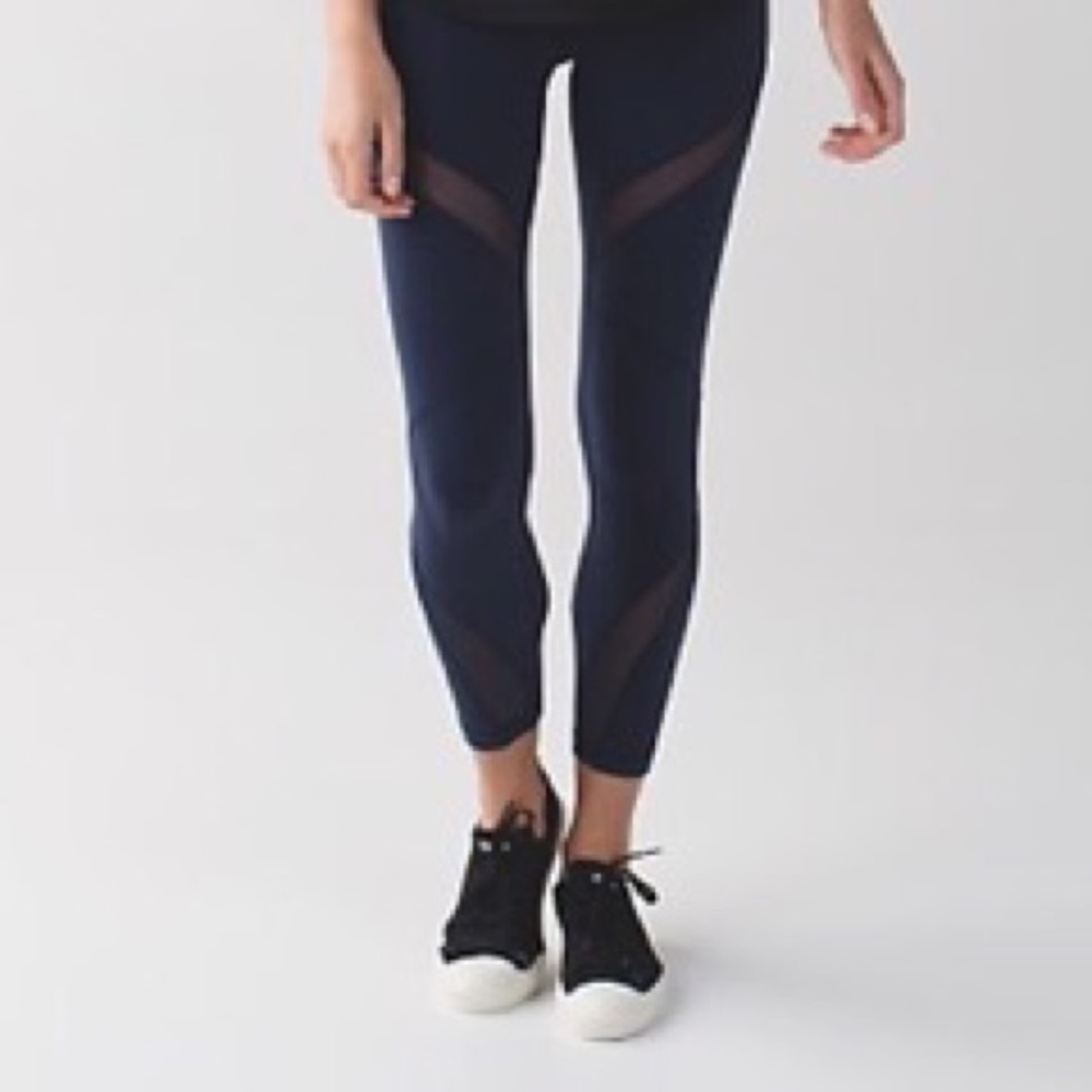 Navy mesh detail Lululemon High Times
